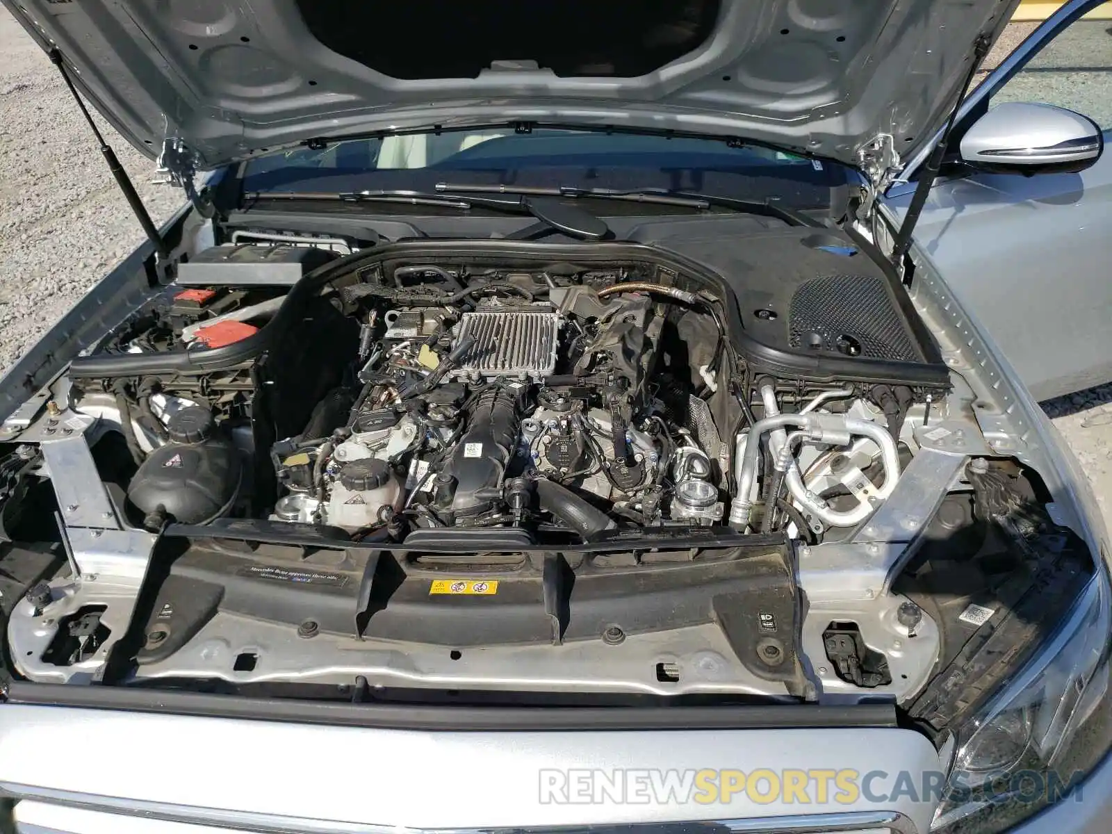 7 Photograph of a damaged car WDDZF6JB9KA510701 MERCEDES-BENZ E CLASS 2019