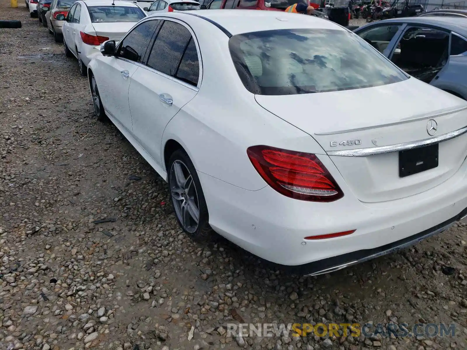 3 Photograph of a damaged car WDDZF6JBXKA500713 MERCEDES-BENZ E-CLASS 2019