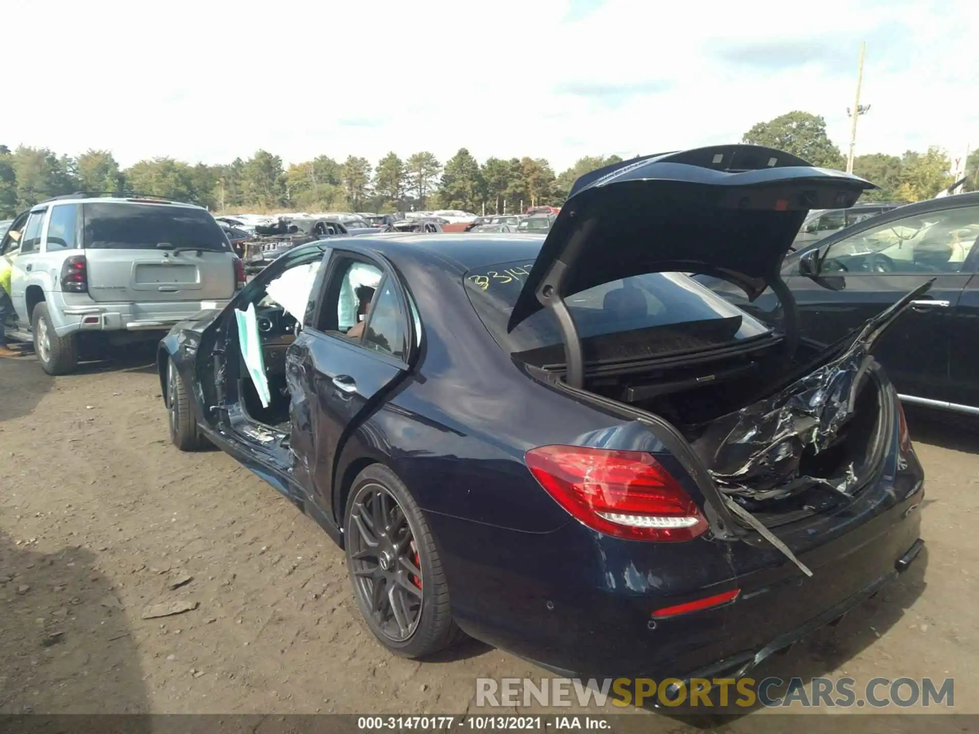 3 Photograph of a damaged car WDDZF8KB1KA522433 MERCEDES-BENZ E-CLASS 2019