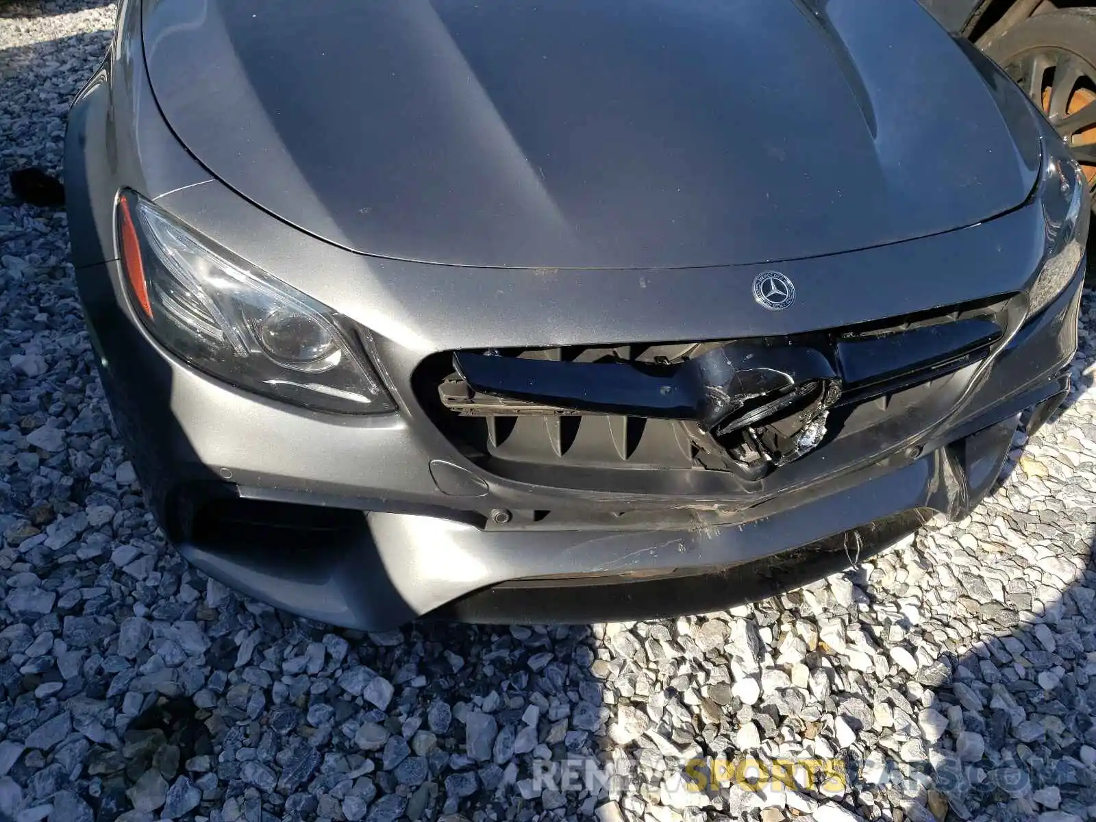 9 Photograph of a damaged car WDDZF8KB3KA525026 MERCEDES-BENZ E-CLASS 2019