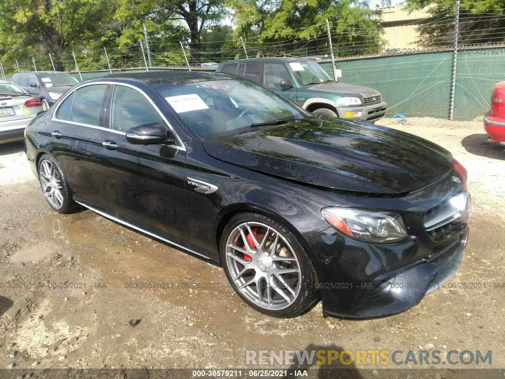 1 Photograph of a damaged car WDDZF8KB3KA596601 MERCEDES-BENZ E-CLASS 2019