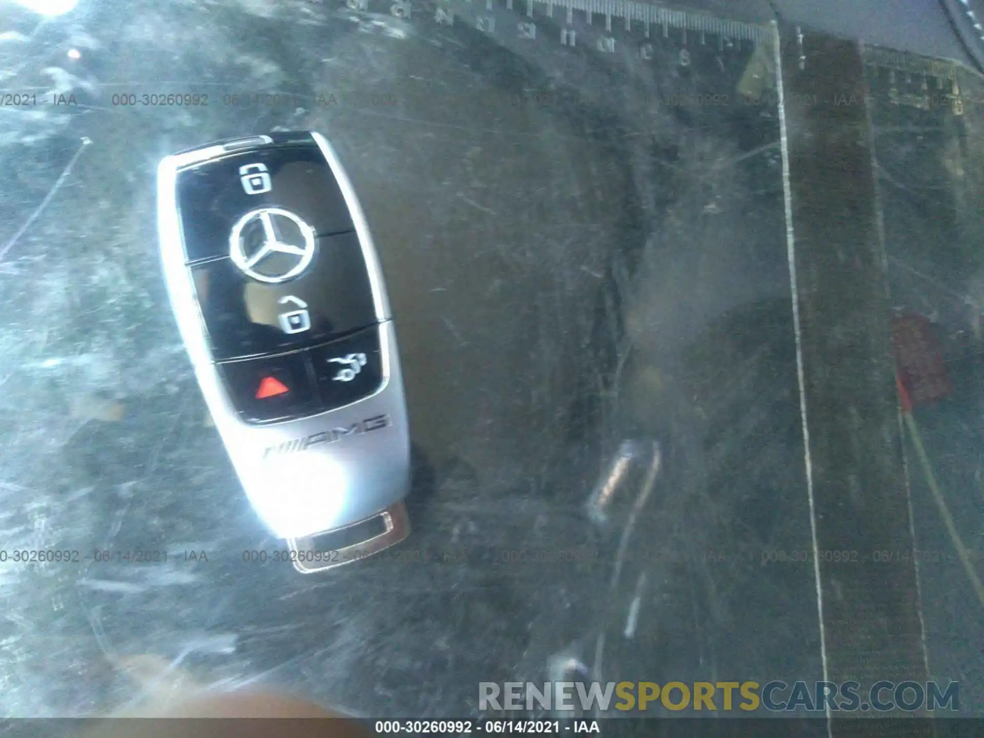 11 Photograph of a damaged car WDDZF8KB4KA625748 MERCEDES-BENZ E-CLASS 2019