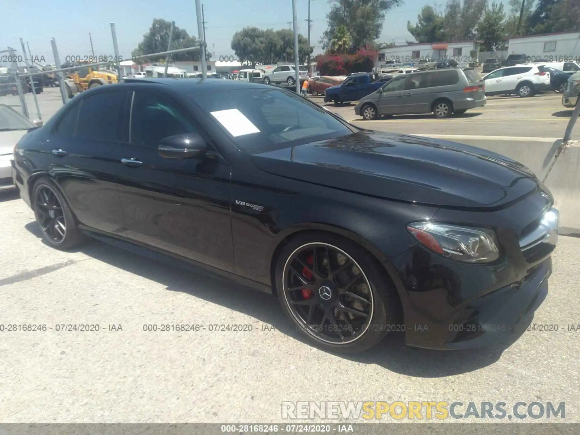 1 Photograph of a damaged car WDDZF8KB5KA500158 MERCEDES-BENZ E-CLASS 2019