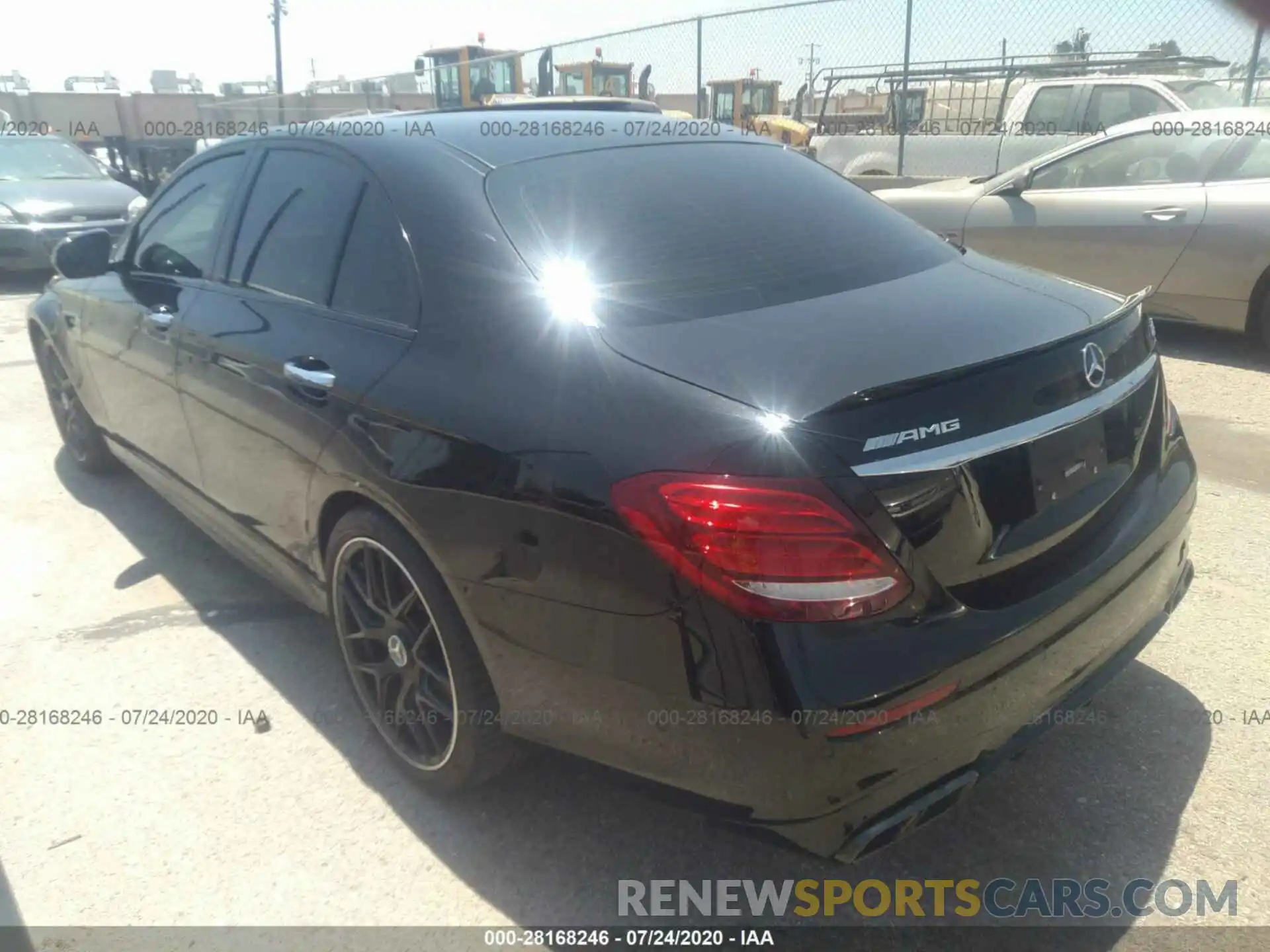 3 Photograph of a damaged car WDDZF8KB5KA500158 MERCEDES-BENZ E-CLASS 2019