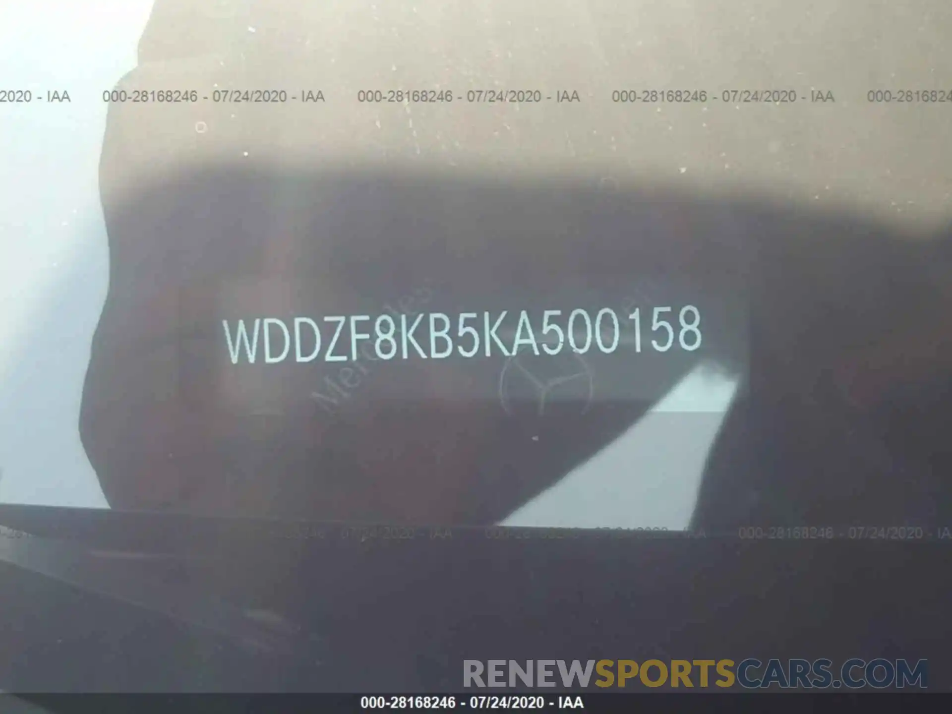 9 Photograph of a damaged car WDDZF8KB5KA500158 MERCEDES-BENZ E-CLASS 2019