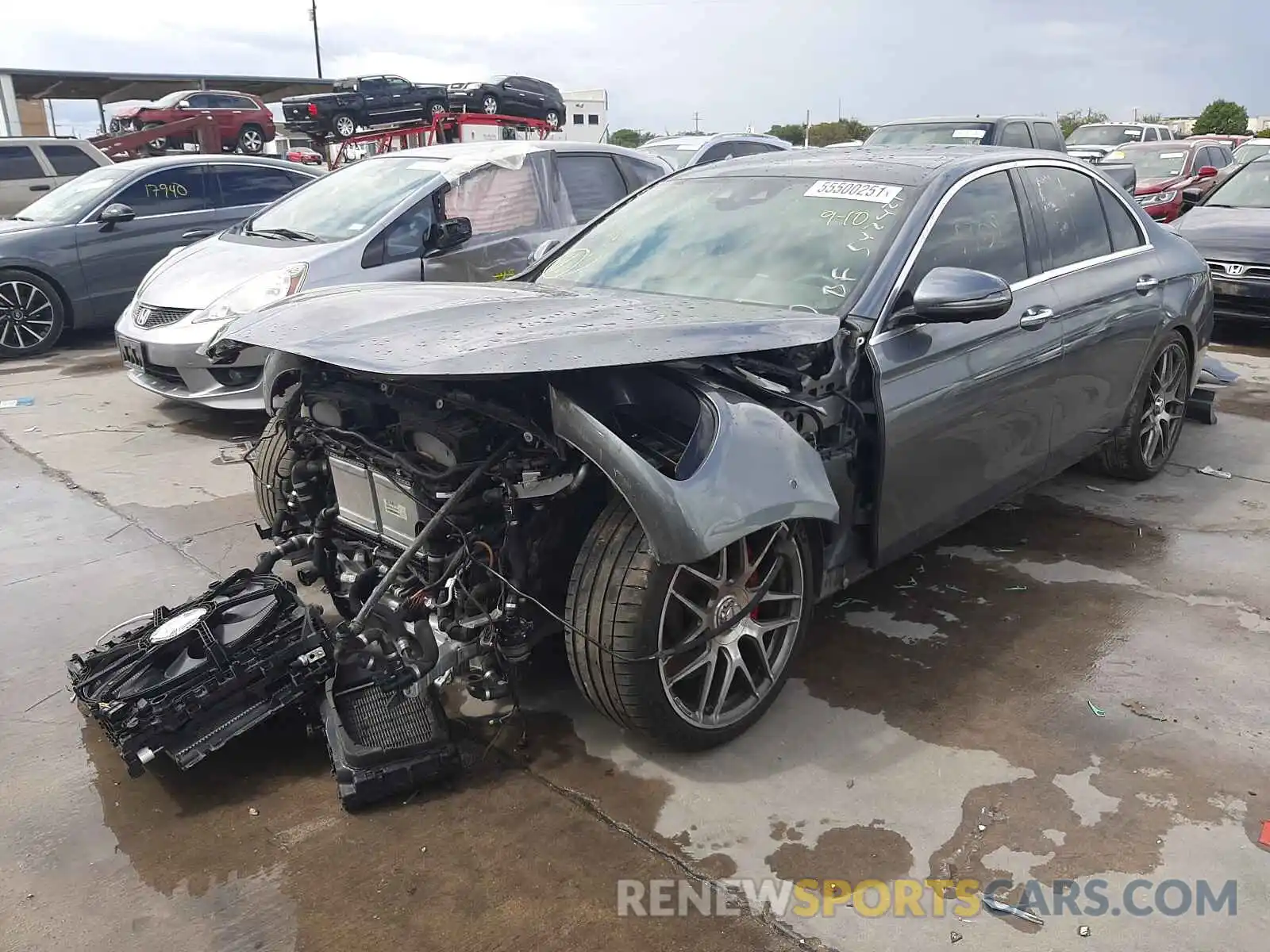 2 Photograph of a damaged car WDDZF8KB6KA542421 MERCEDES-BENZ E-CLASS 2019