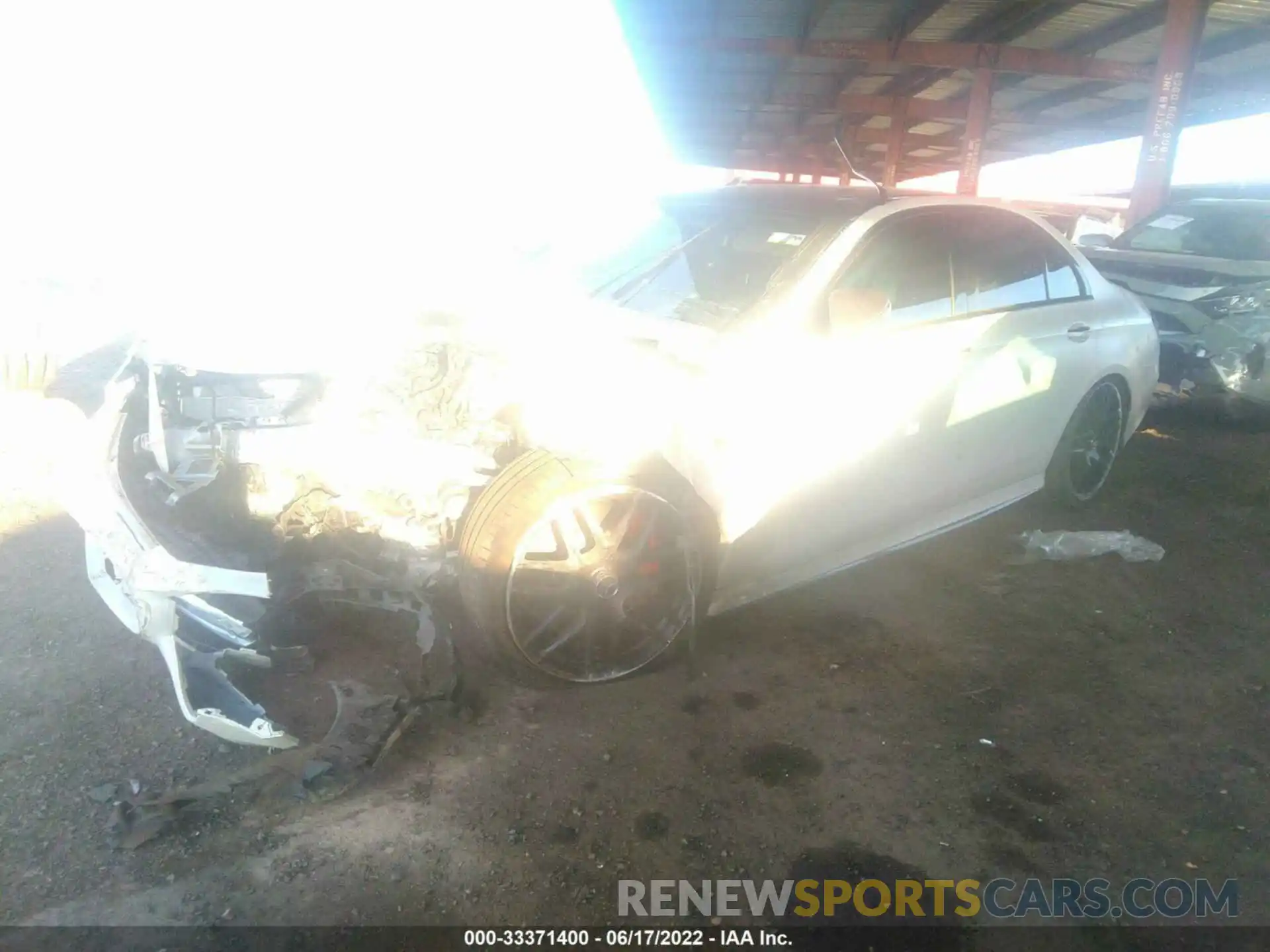 2 Photograph of a damaged car WDDZF8KB7KA527779 MERCEDES-BENZ E-CLASS 2019