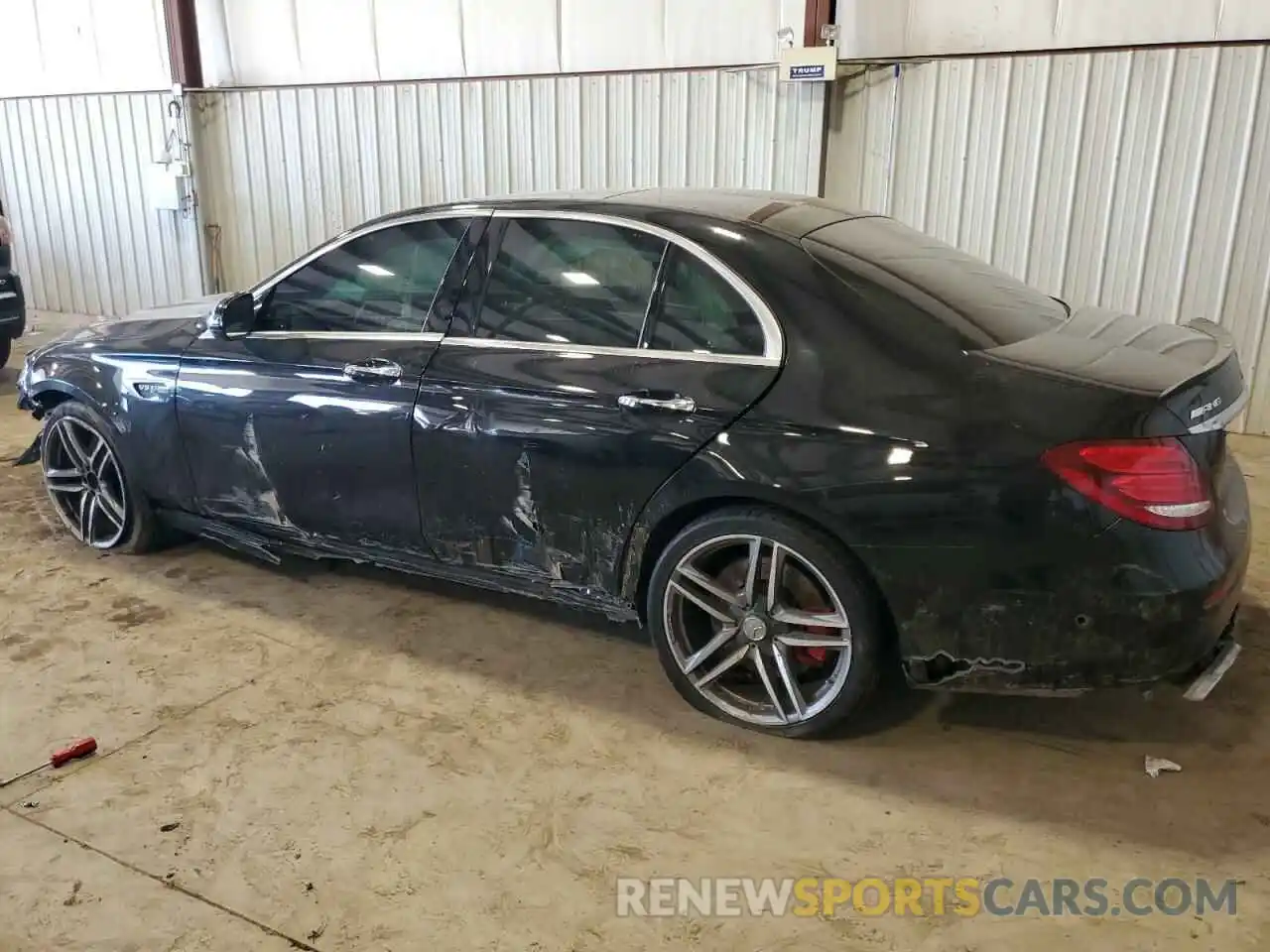 2 Photograph of a damaged car WDDZF8KBXKA505520 MERCEDES-BENZ E-CLASS 2019