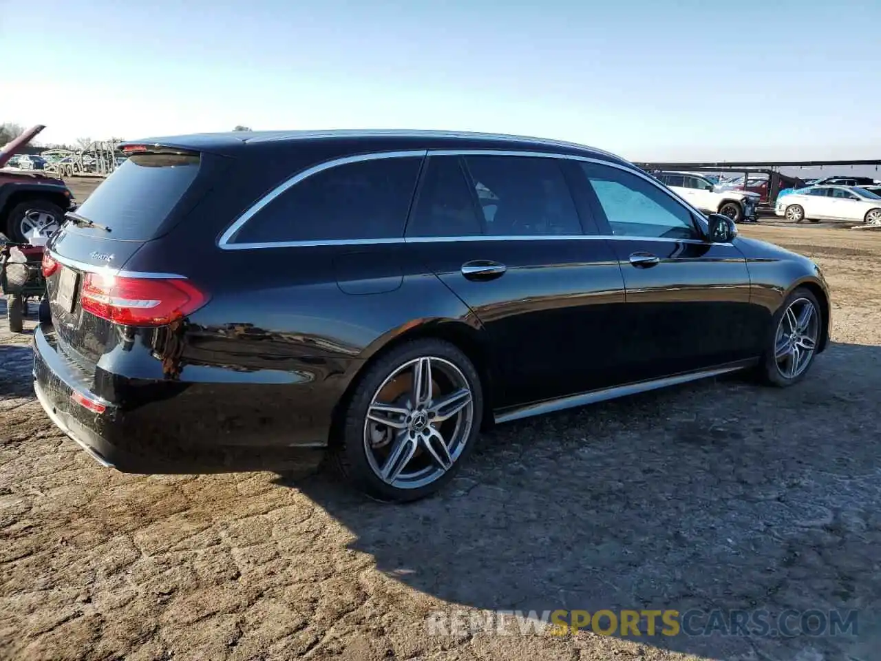 3 Photograph of a damaged car WDDZH6JB0KA524755 MERCEDES-BENZ E-CLASS 2019