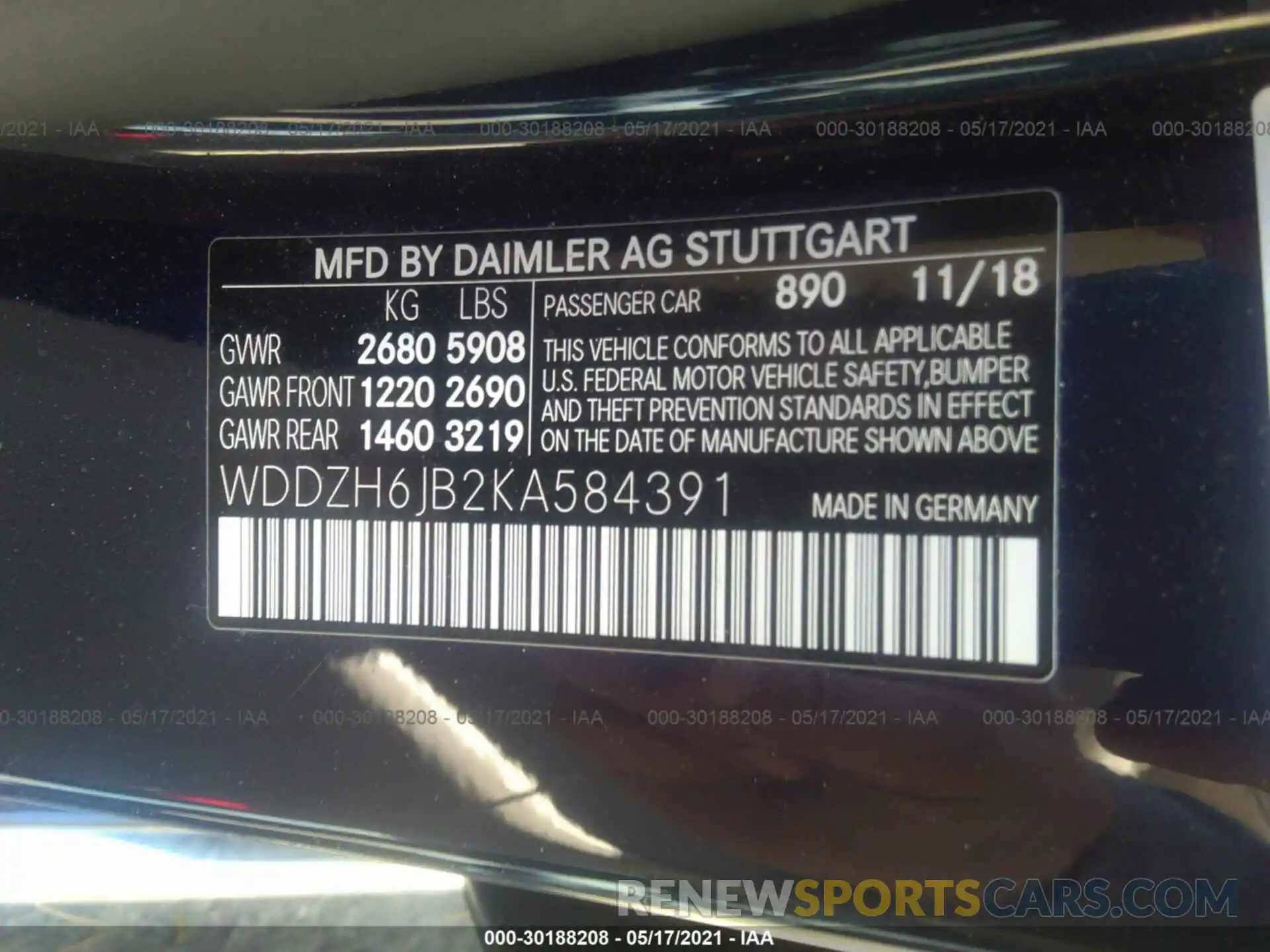 9 Photograph of a damaged car WDDZH6JB2KA584391 MERCEDES-BENZ E-CLASS 2019