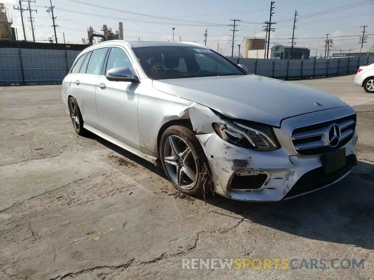 1 Photograph of a damaged car WDDZH6JB2KA637137 MERCEDES-BENZ E-CLASS 2019