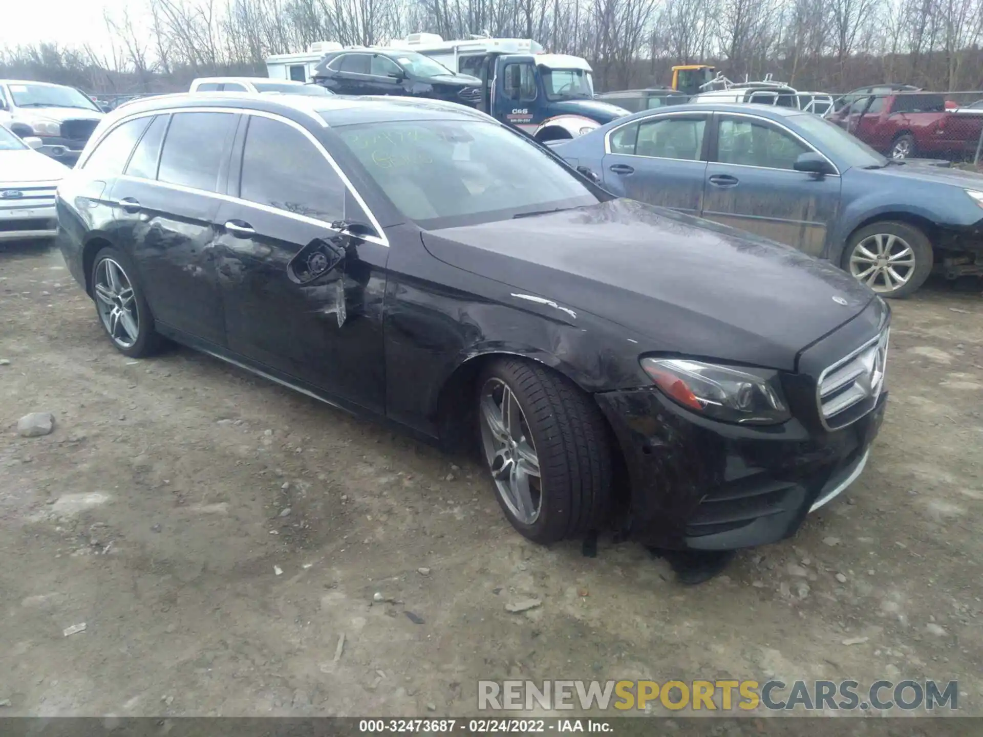 1 Photograph of a damaged car WDDZH6JB3KA507304 MERCEDES-BENZ E-CLASS 2019