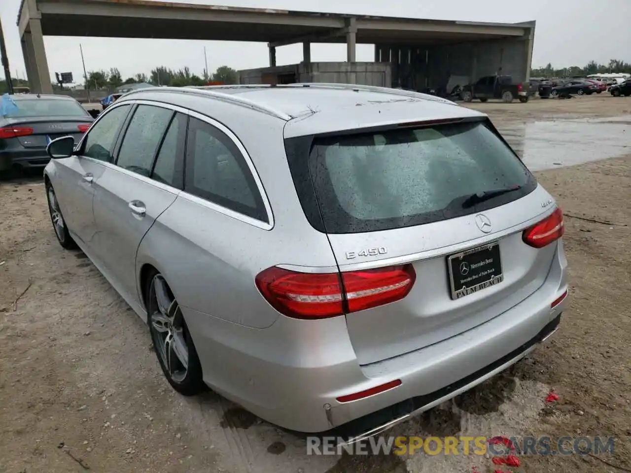 3 Photograph of a damaged car WDDZH6JB4KA506887 MERCEDES-BENZ E-CLASS 2019