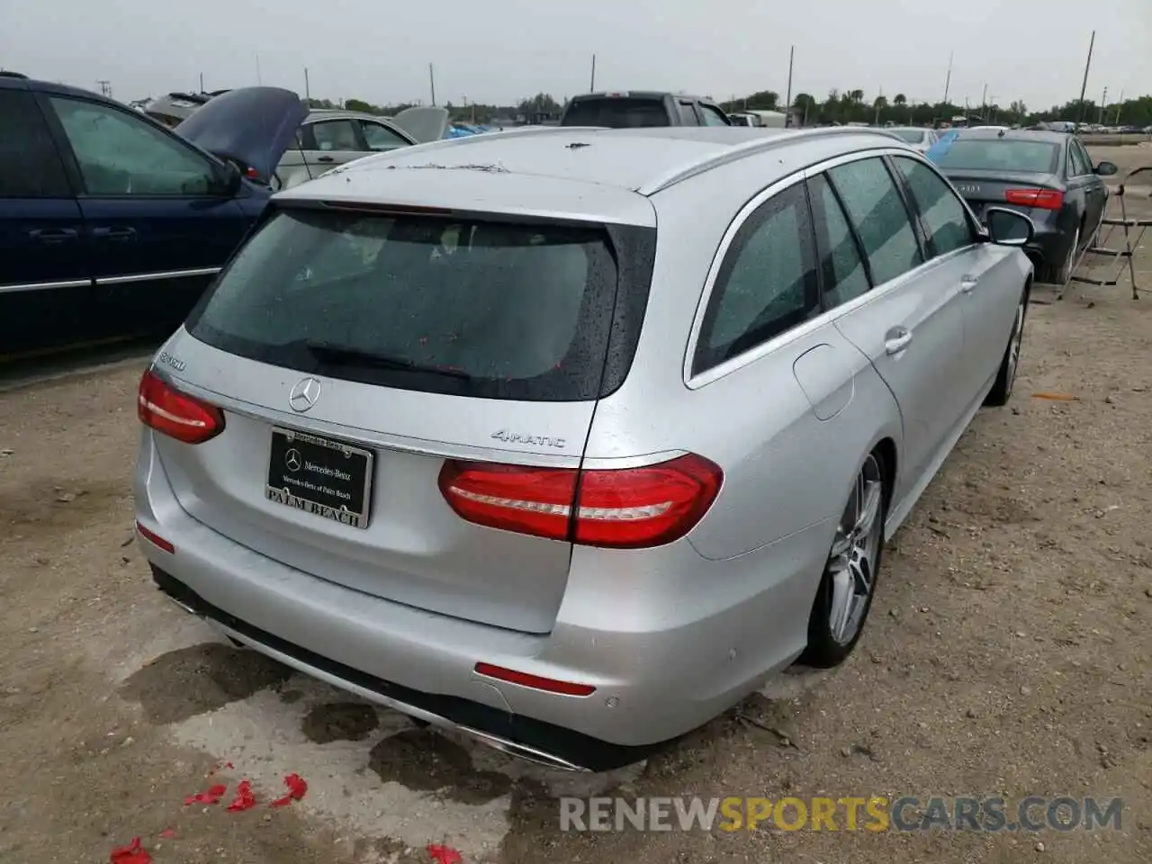 4 Photograph of a damaged car WDDZH6JB4KA506887 MERCEDES-BENZ E-CLASS 2019