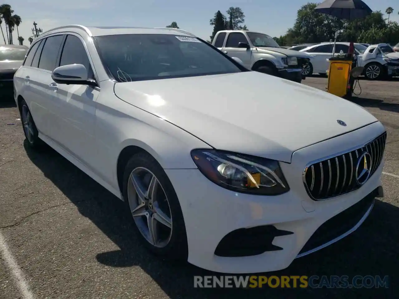 1 Photograph of a damaged car WDDZH6JB5KA529675 MERCEDES-BENZ E-CLASS 2019