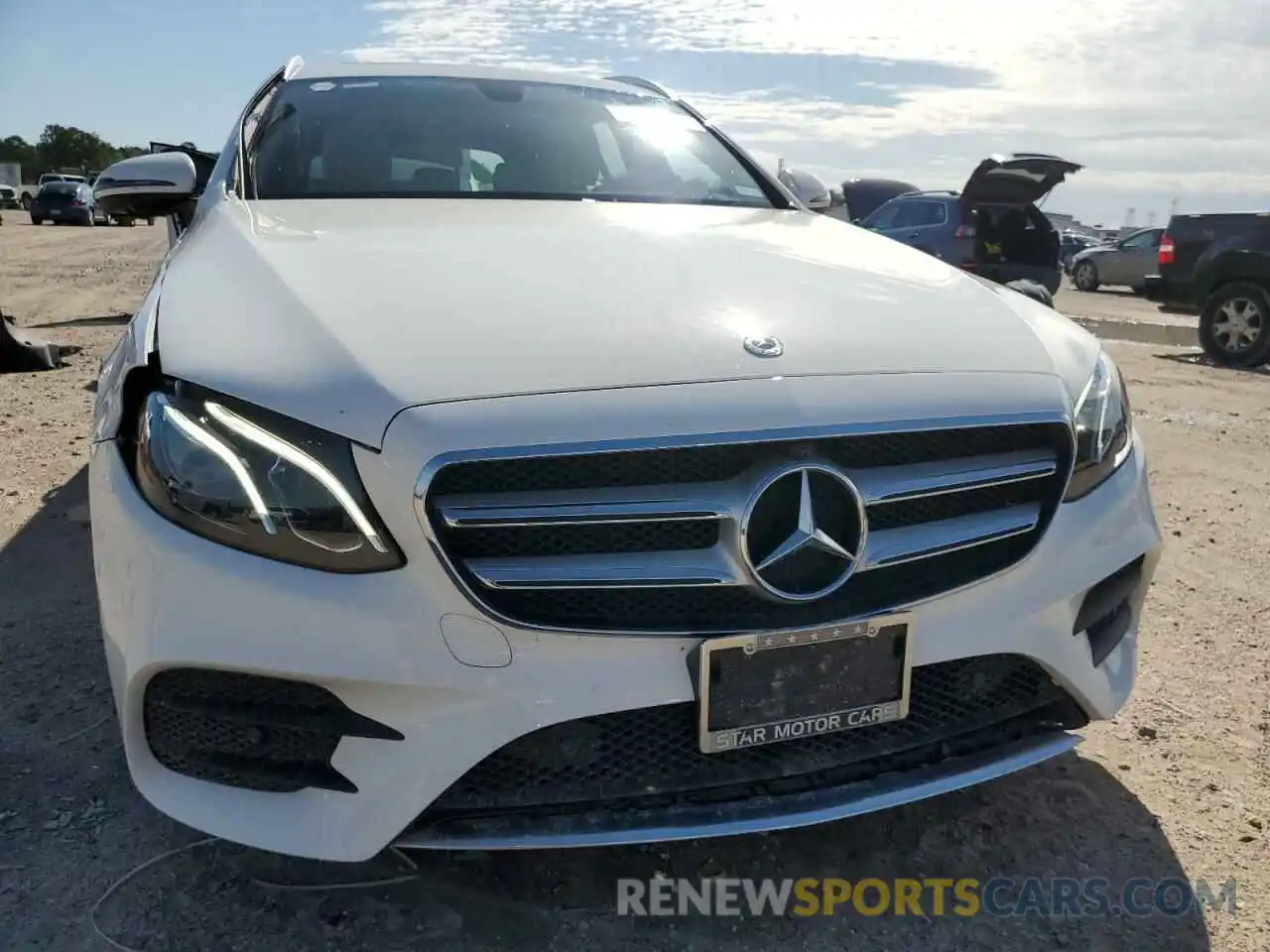 5 Photograph of a damaged car WDDZH6JB6KA624701 MERCEDES-BENZ E-CLASS 2019