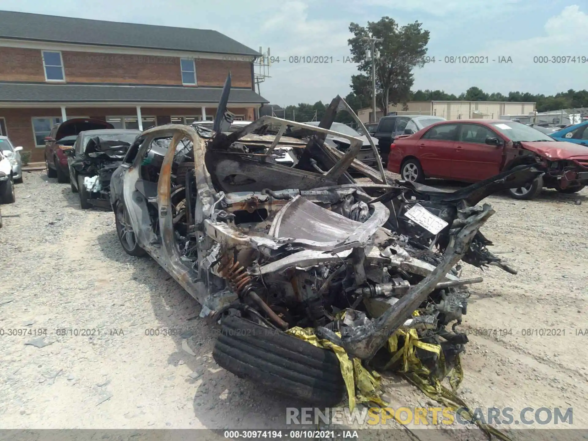 1 Photograph of a damaged car WDDZH6JB6KA626433 MERCEDES-BENZ E-CLASS 2019