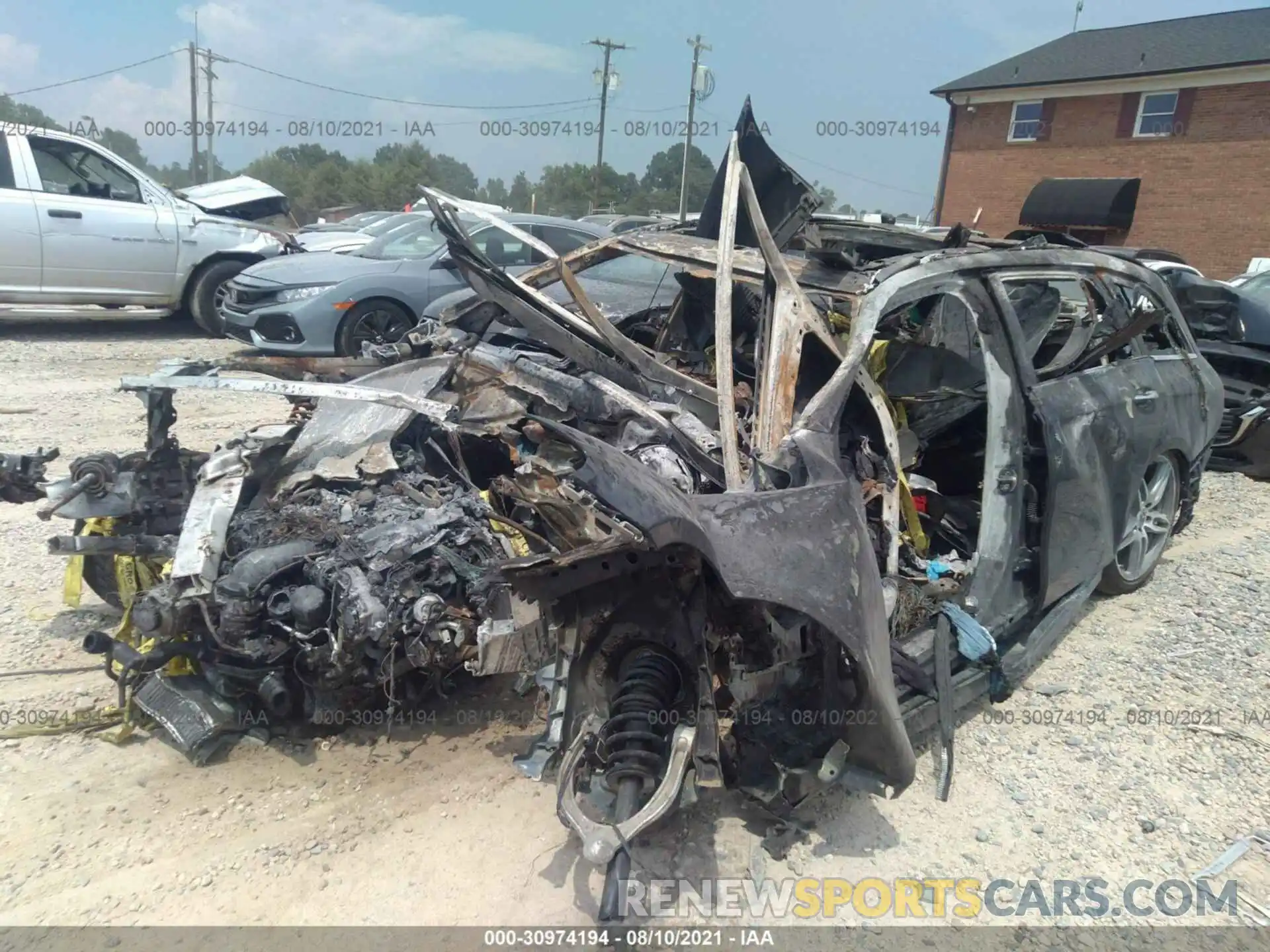 2 Photograph of a damaged car WDDZH6JB6KA626433 MERCEDES-BENZ E-CLASS 2019