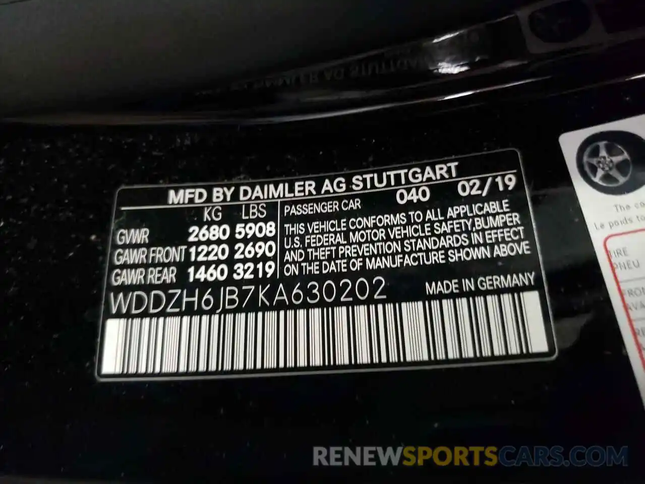 10 Photograph of a damaged car WDDZH6JB7KA630202 MERCEDES-BENZ E-CLASS 2019