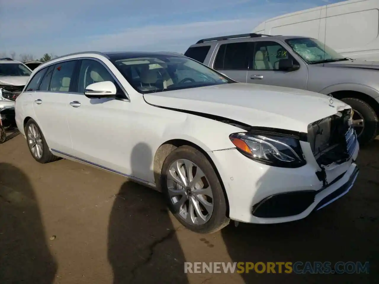 1 Photograph of a damaged car WDDZH6JB8KA519612 MERCEDES-BENZ E-CLASS 2019