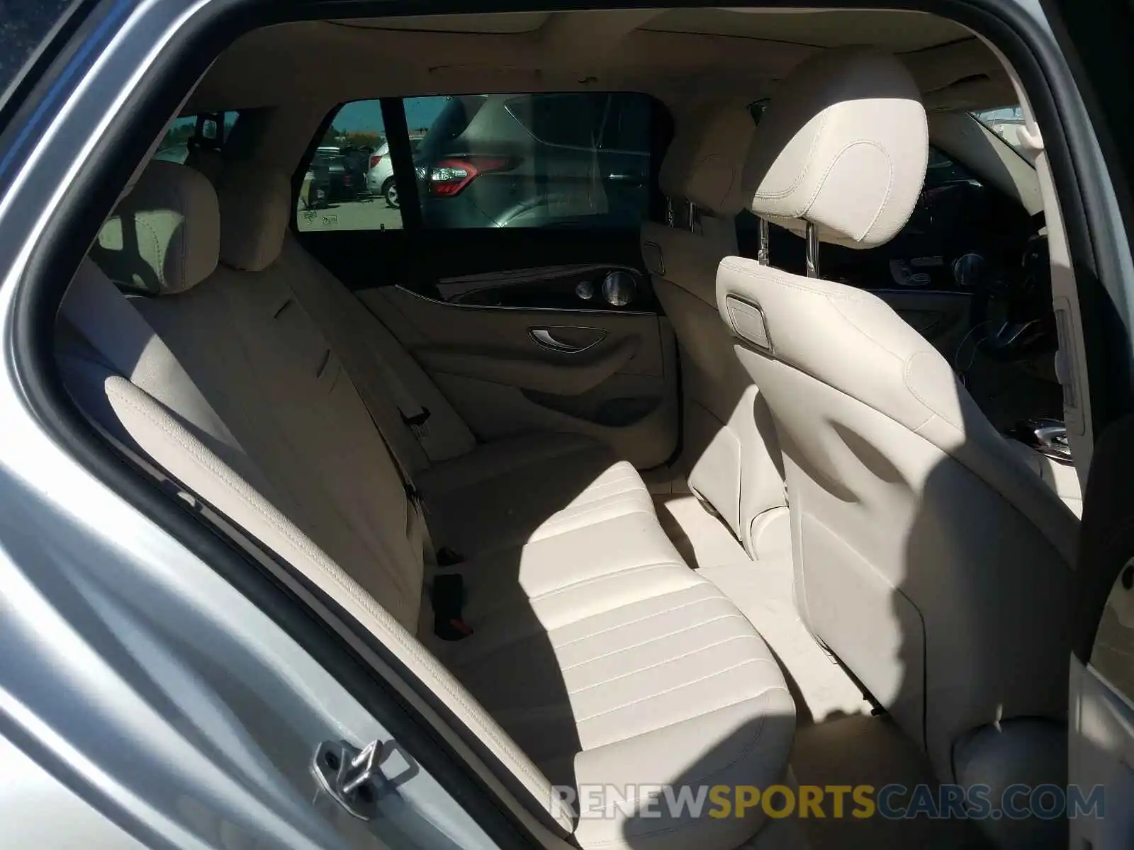 6 Photograph of a damaged car WDDZH6JB8KA539536 MERCEDES-BENZ E CLASS 2019