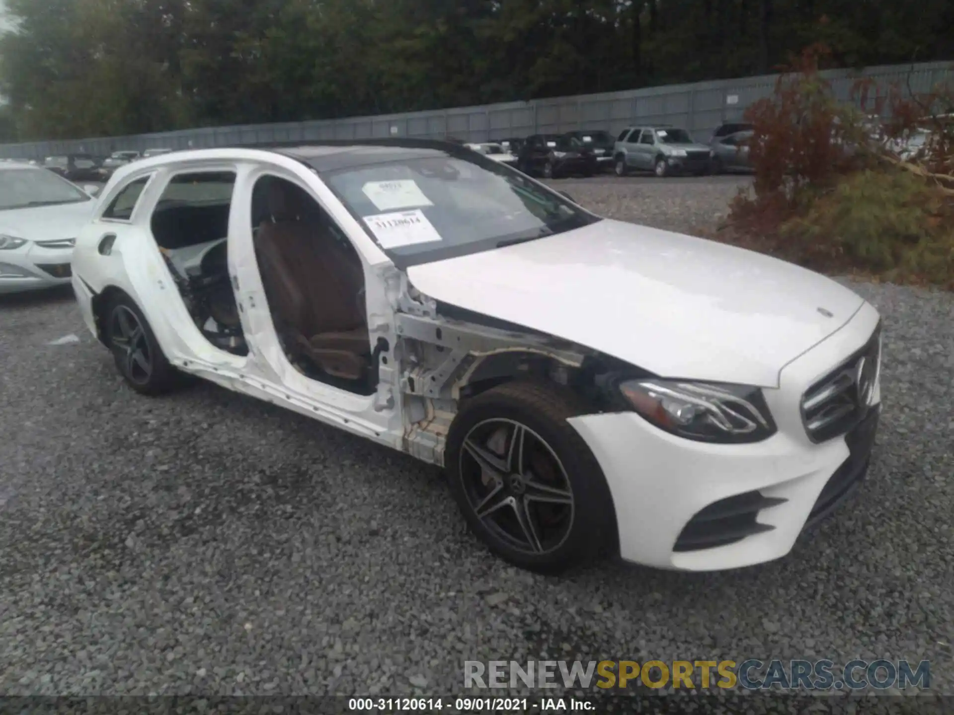 1 Photograph of a damaged car WDDZH6JB9KA555910 MERCEDES-BENZ E-CLASS 2019