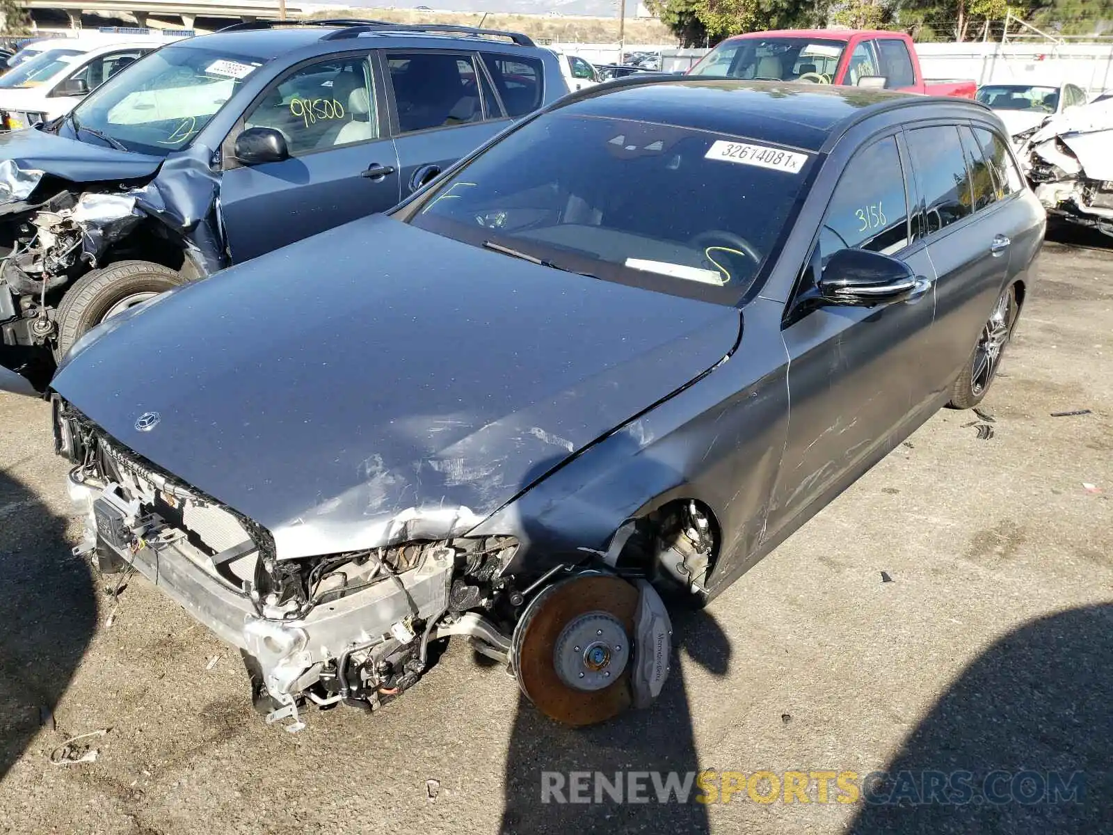 2 Photograph of a damaged car WDDZH6JB9KA653299 MERCEDES-BENZ E CLASS 2019