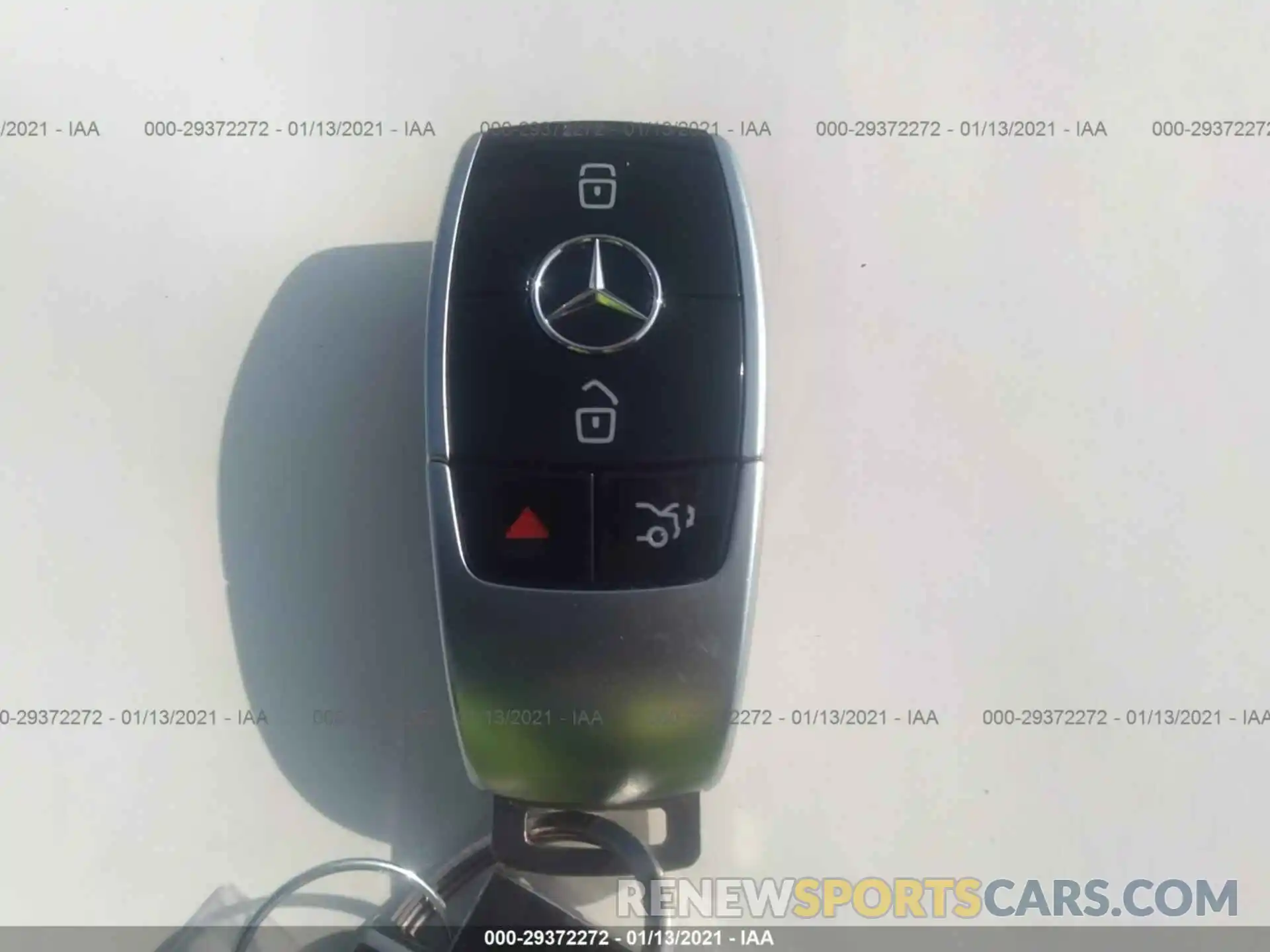 11 Photograph of a damaged car WDDZH6JBXKA619596 MERCEDES-BENZ E-CLASS 2019