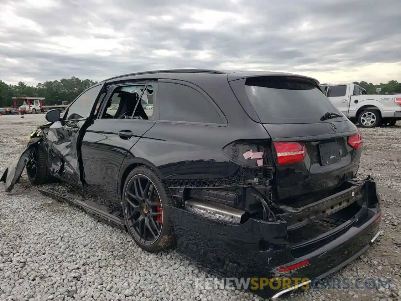 3 Photograph of a damaged car WDDZH8KB0KA513006 MERCEDES-BENZ E-CLASS 2019