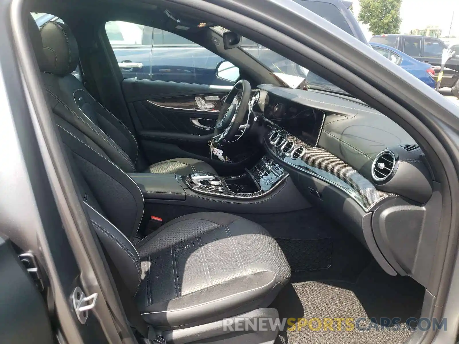 5 Photograph of a damaged car WDDZH8KB7KA680267 MERCEDES-BENZ E-CLASS 2019