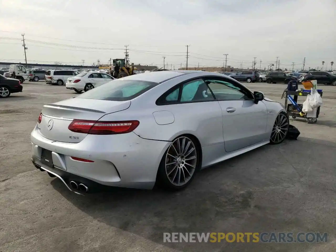 4 Photograph of a damaged car W1K1J6BB1LF140374 MERCEDES-BENZ E-CLASS 2020