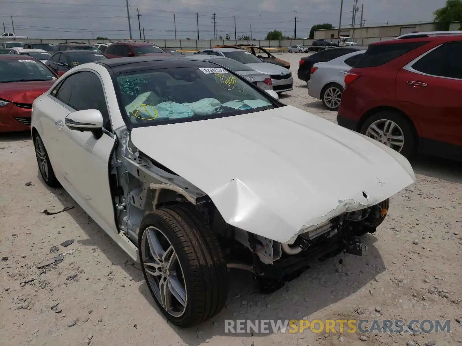 1 Photograph of a damaged car W1K1J6HB3LF140688 MERCEDES-BENZ E-CLASS 2020