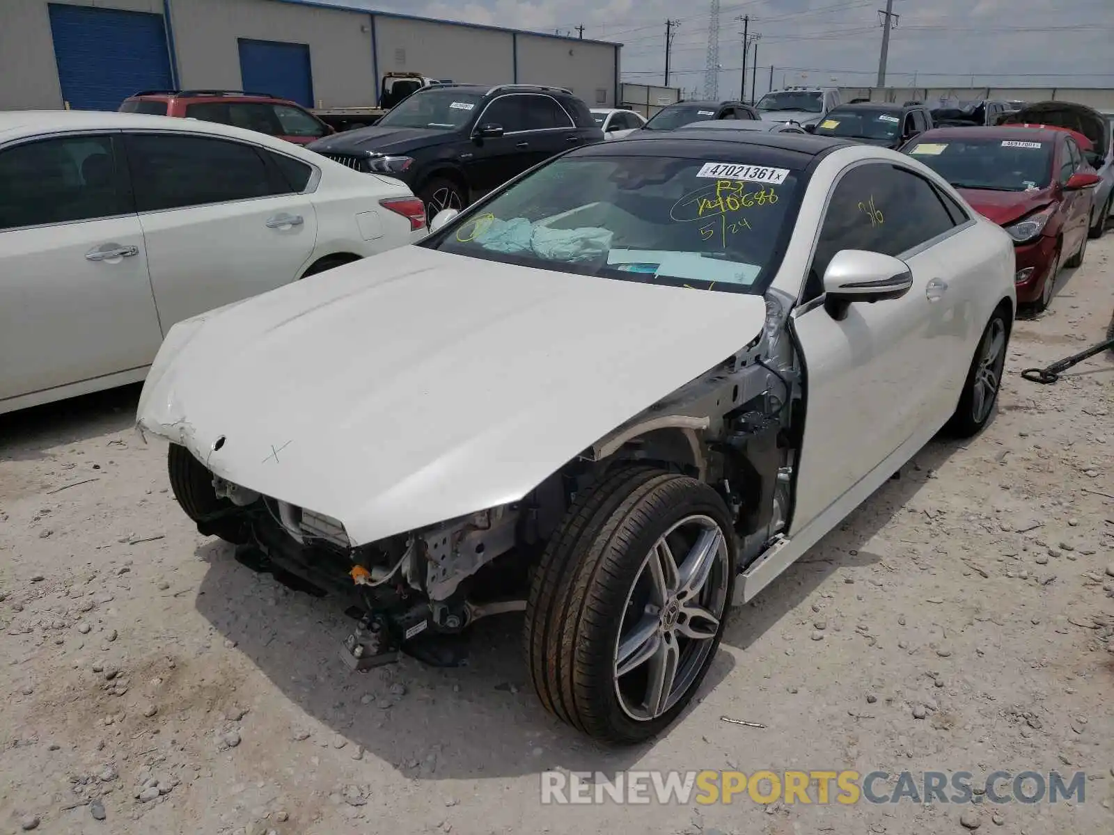 2 Photograph of a damaged car W1K1J6HB3LF140688 MERCEDES-BENZ E-CLASS 2020