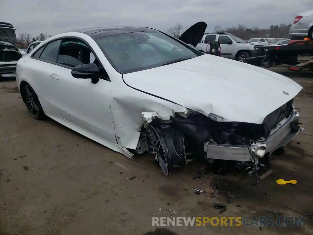 1 Photograph of a damaged car W1K1J6JB2LF142667 MERCEDES-BENZ E-CLASS 2020