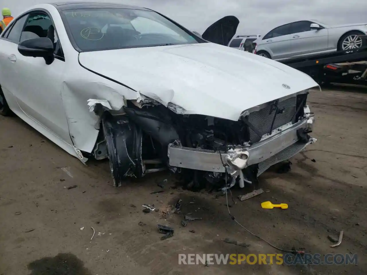 9 Photograph of a damaged car W1K1J6JB2LF142667 MERCEDES-BENZ E-CLASS 2020