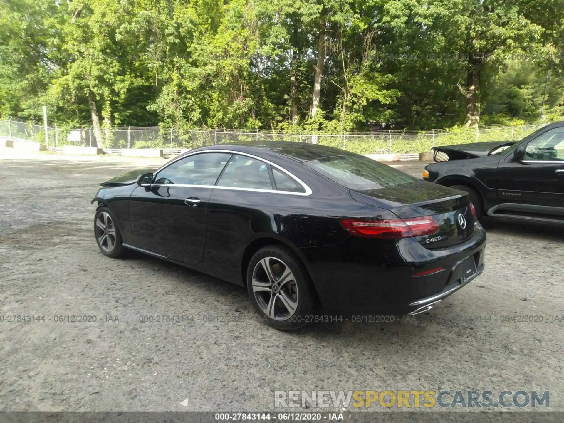 3 Photograph of a damaged car W1K1J6JB3LF137736 MERCEDES-BENZ E-CLASS 2020