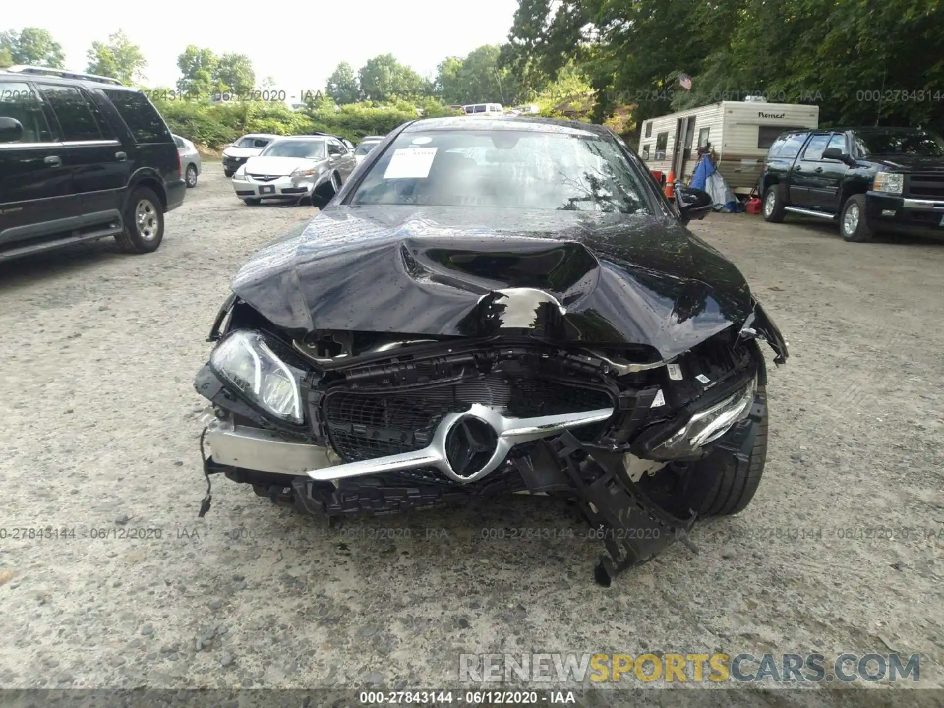 6 Photograph of a damaged car W1K1J6JB3LF137736 MERCEDES-BENZ E-CLASS 2020