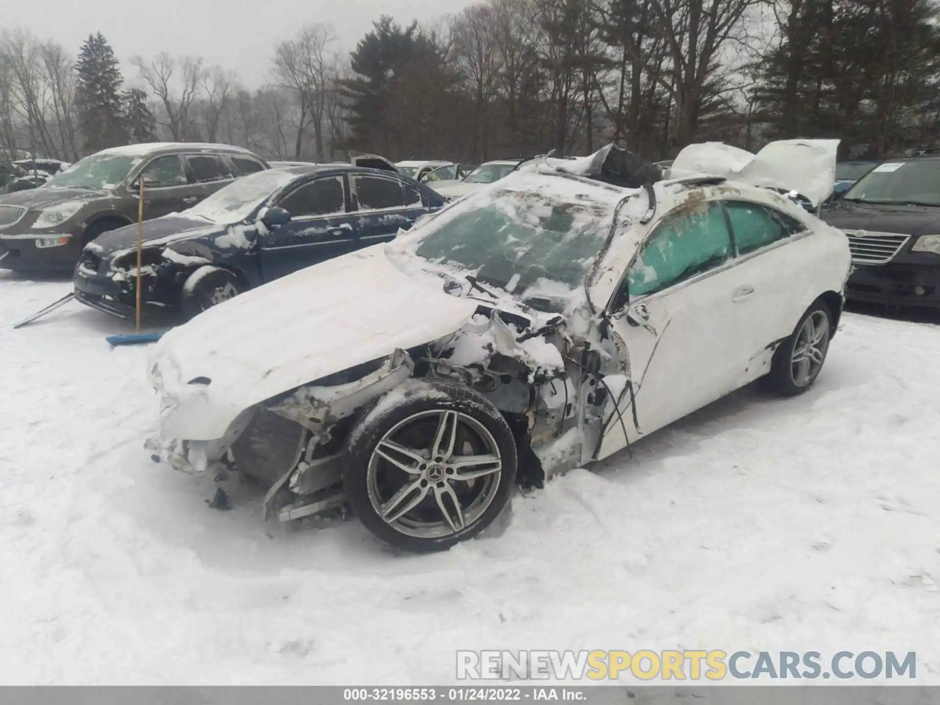 2 Photograph of a damaged car W1K1J6JB8LF143872 MERCEDES-BENZ E-CLASS 2020