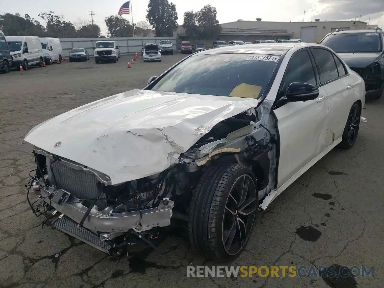 2 Photograph of a damaged car W1KZF6BB0LA831672 MERCEDES-BENZ E CLASS 2020