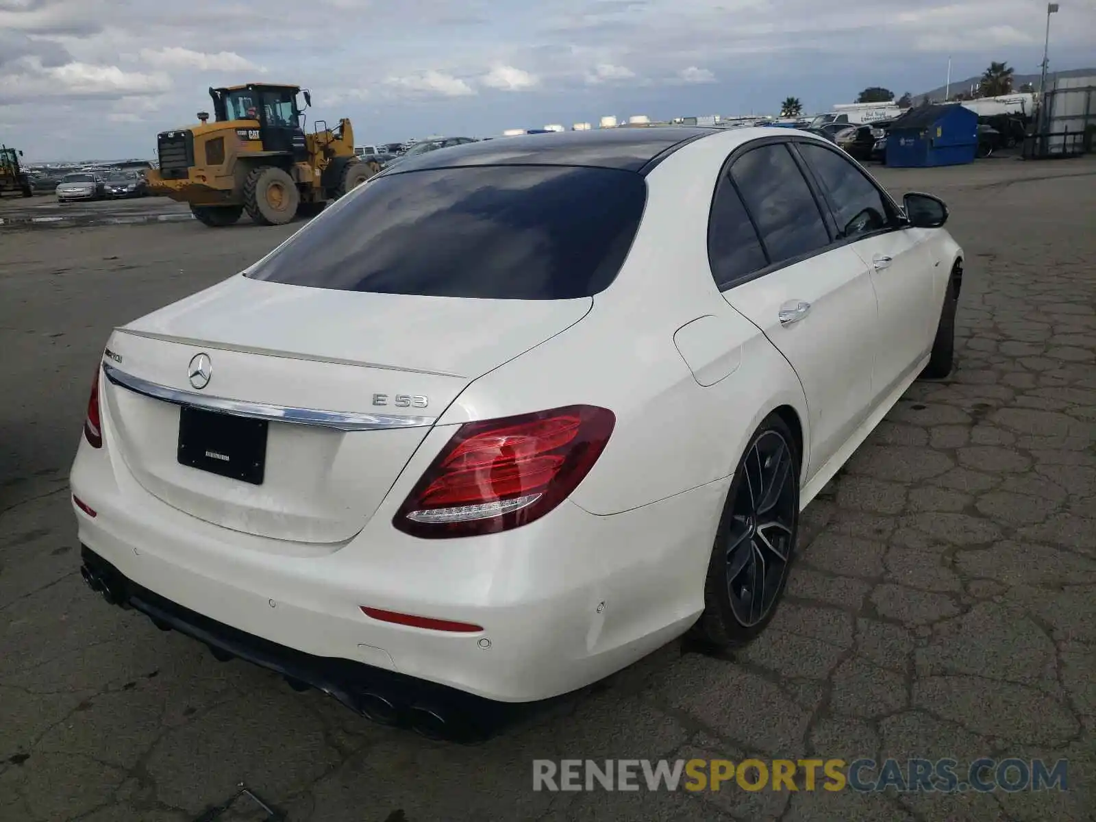 4 Photograph of a damaged car W1KZF6BB0LA831672 MERCEDES-BENZ E CLASS 2020