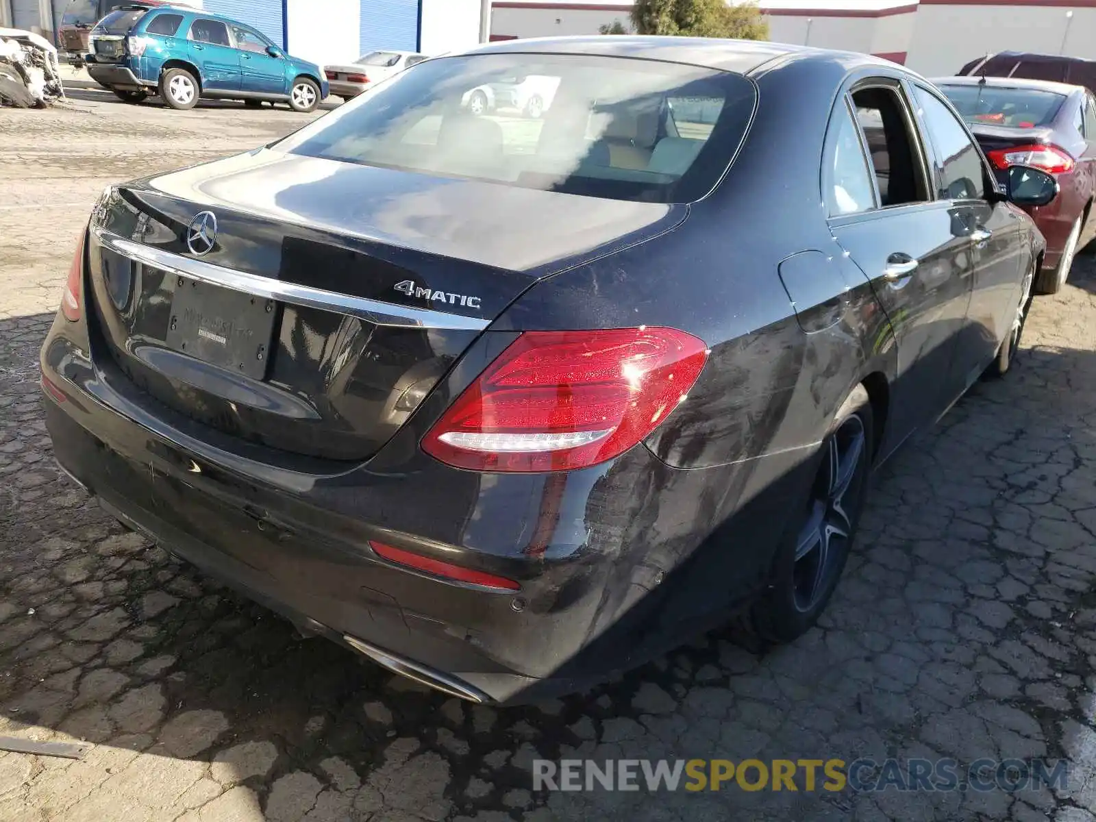 4 Photograph of a damaged car W1KZF6JB2LA848250 MERCEDES-BENZ E-CLASS 2020