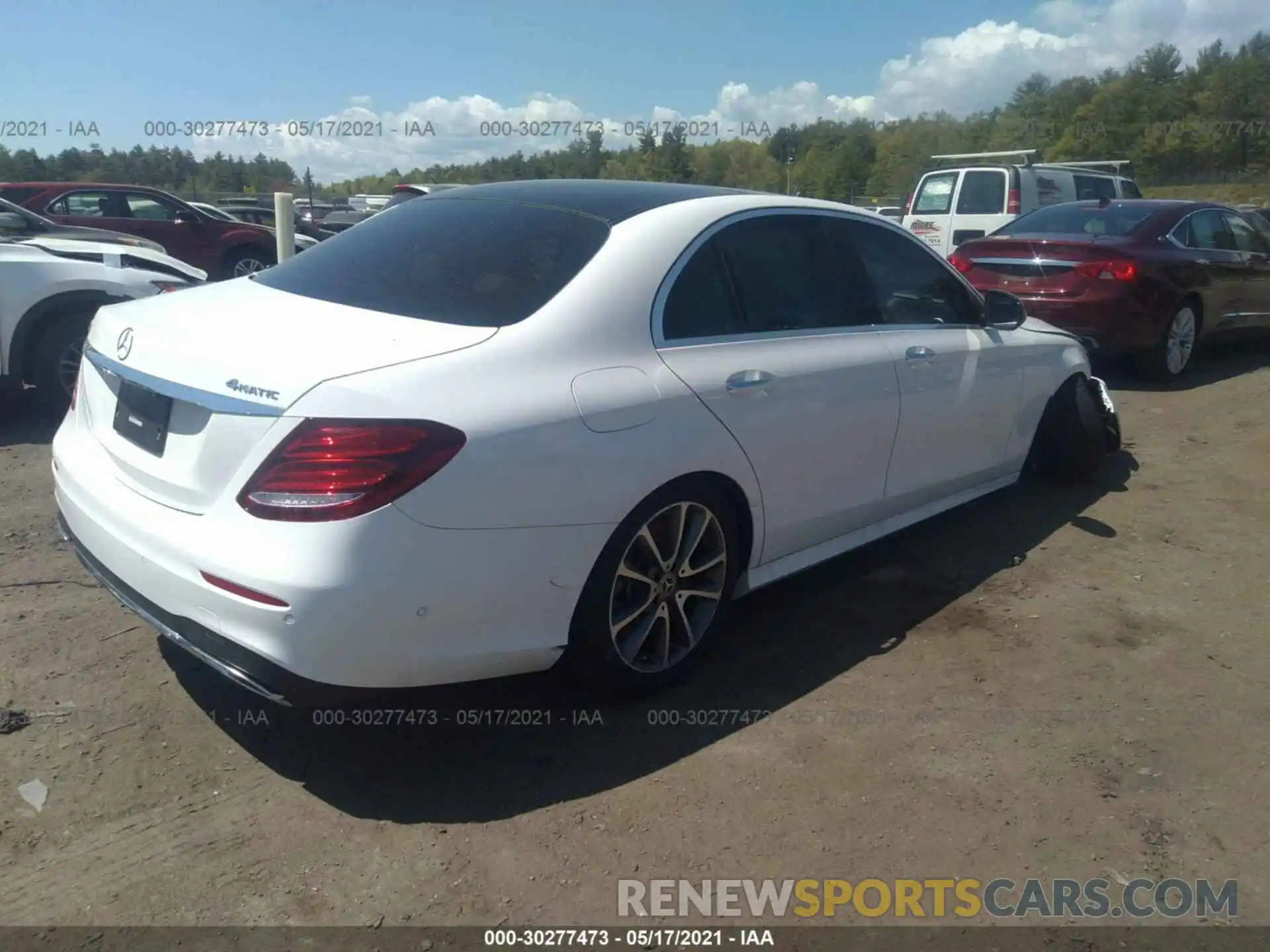 4 Photograph of a damaged car W1KZF6JB3LA833661 MERCEDES-BENZ E-CLASS 2020