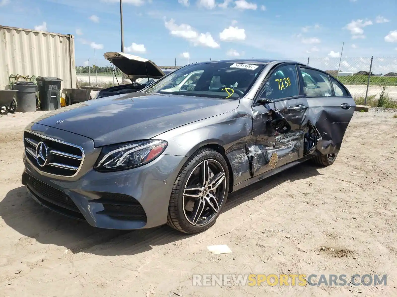 2 Photograph of a damaged car W1KZF6JB4LA825293 MERCEDES-BENZ E-CLASS 2020