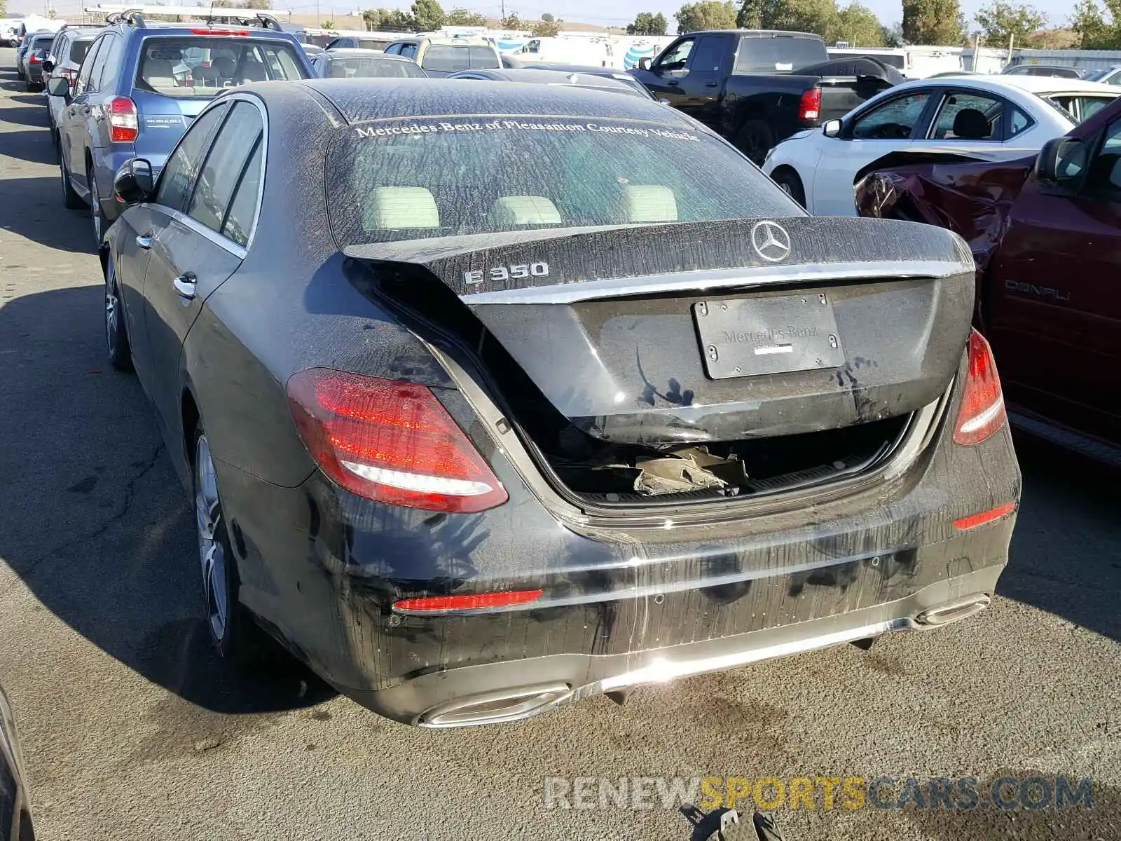 3 Photograph of a damaged car W1KZF8DB0LA803962 MERCEDES-BENZ E CLASS 2020