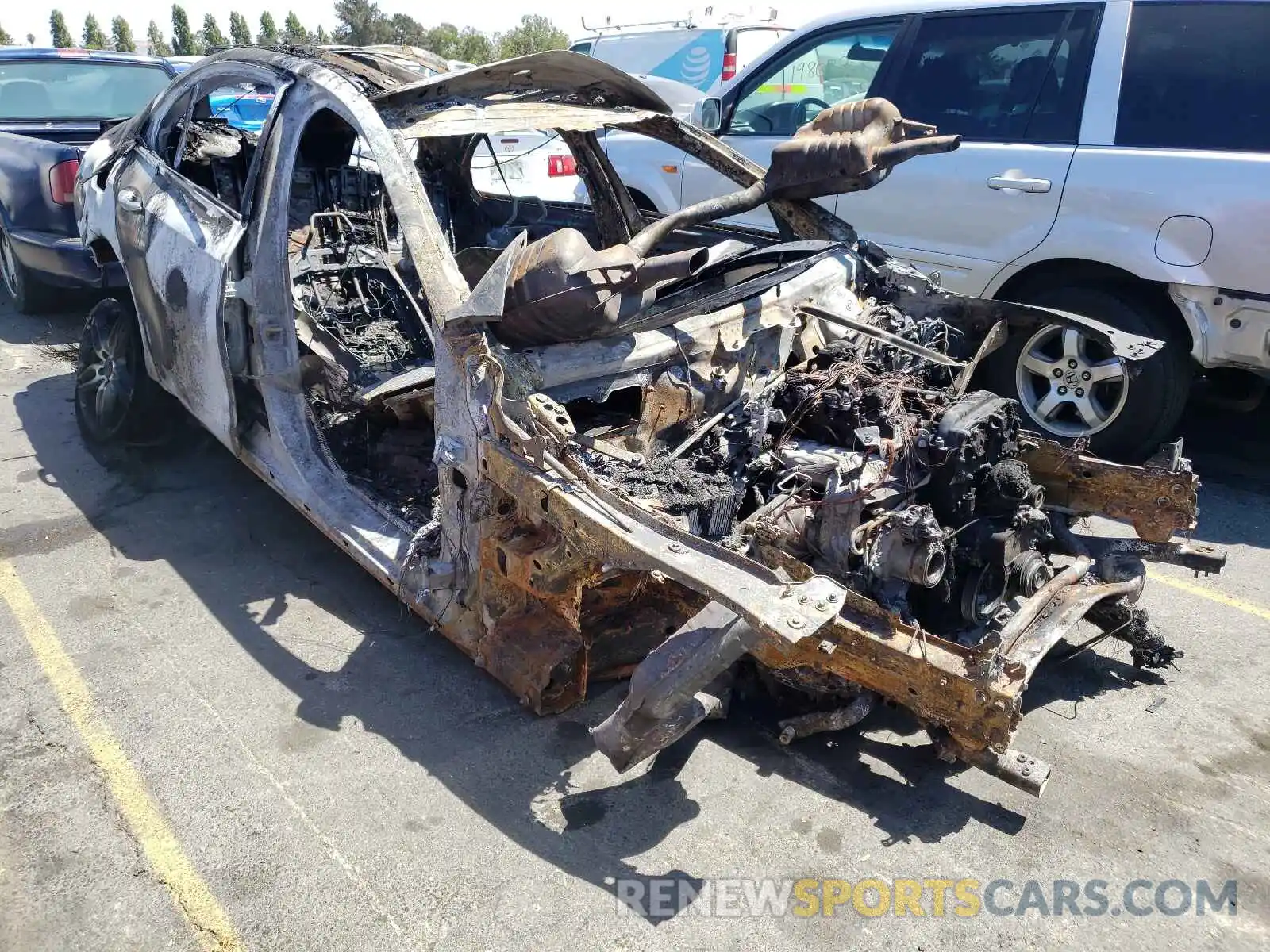 1 Photograph of a damaged car W1KZF8DB0LA825816 MERCEDES-BENZ E-CLASS 2020