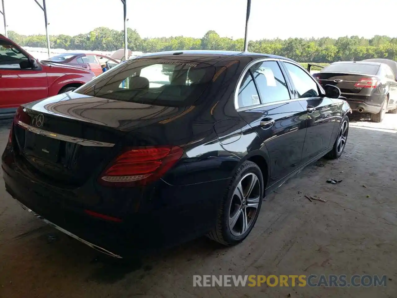 4 Photograph of a damaged car W1KZF8DB1LA836310 MERCEDES-BENZ E-CLASS 2020