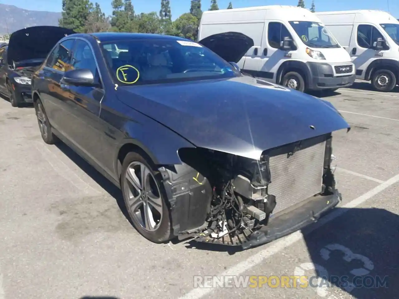 1 Photograph of a damaged car W1KZF8DB2LA765702 MERCEDES-BENZ E-CLASS 2020