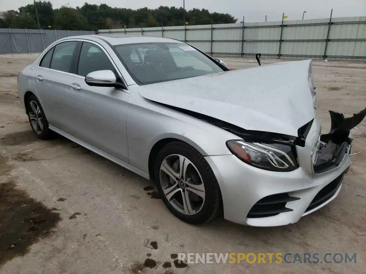 1 Photograph of a damaged car W1KZF8DB2LA824179 MERCEDES-BENZ E-CLASS 2020