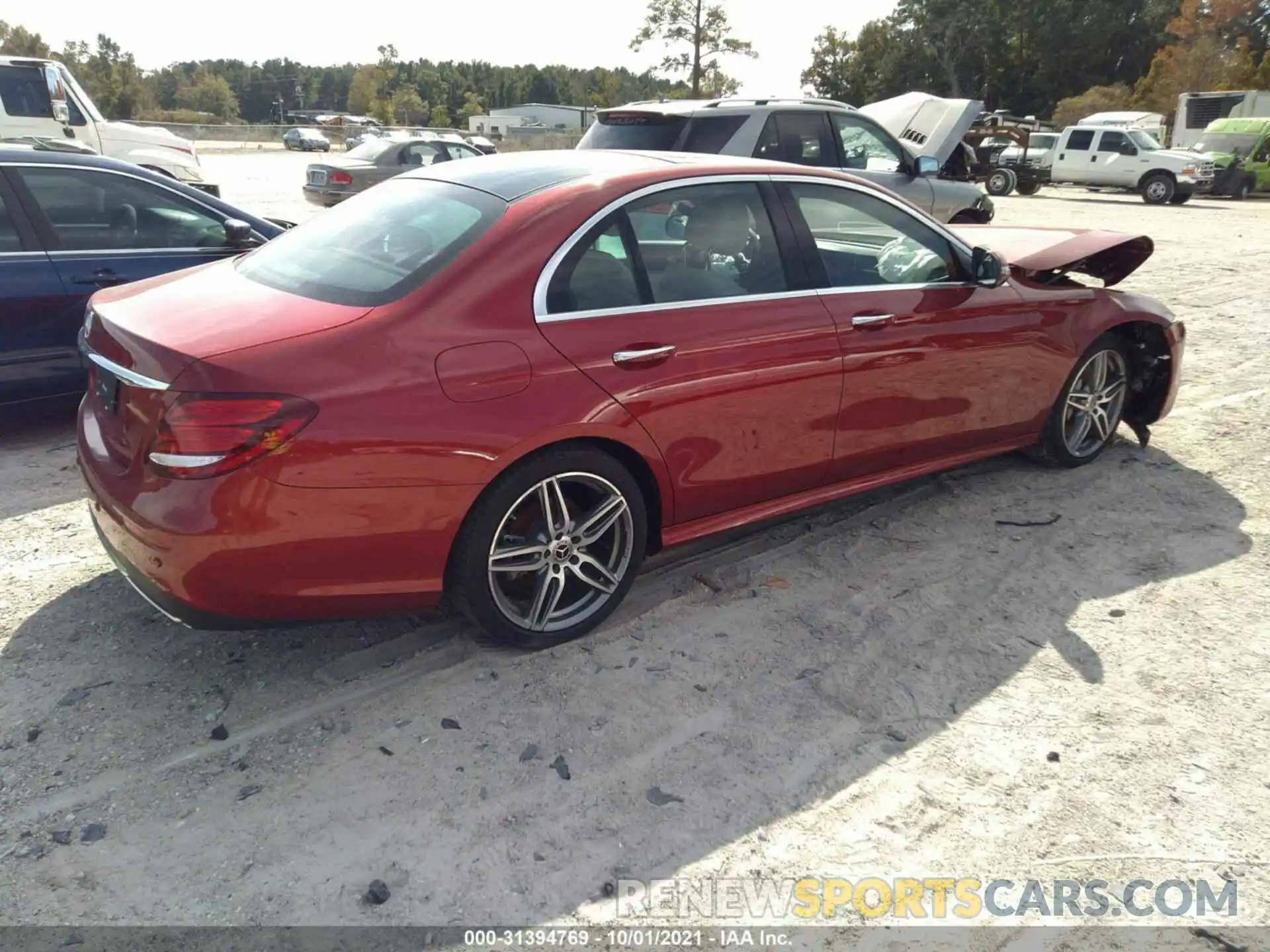 4 Photograph of a damaged car W1KZF8DB3LA839869 MERCEDES-BENZ E-CLASS 2020