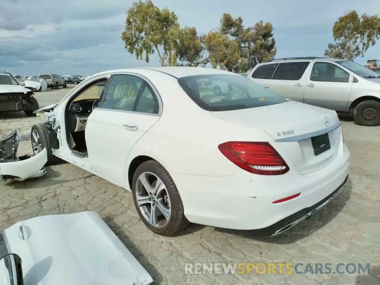 3 Photograph of a damaged car W1KZF8DB5LA764544 MERCEDES-BENZ E-CLASS 2020